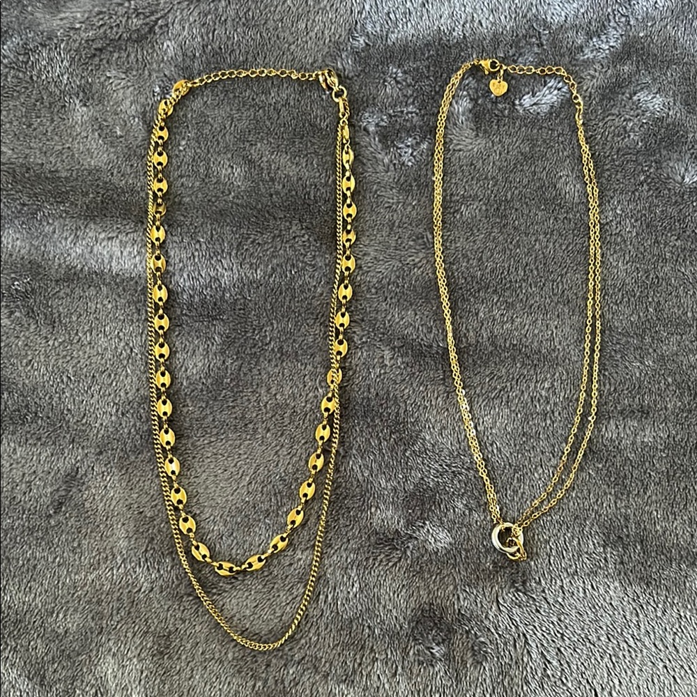 NWOT set of 2 evry jewels necklaces